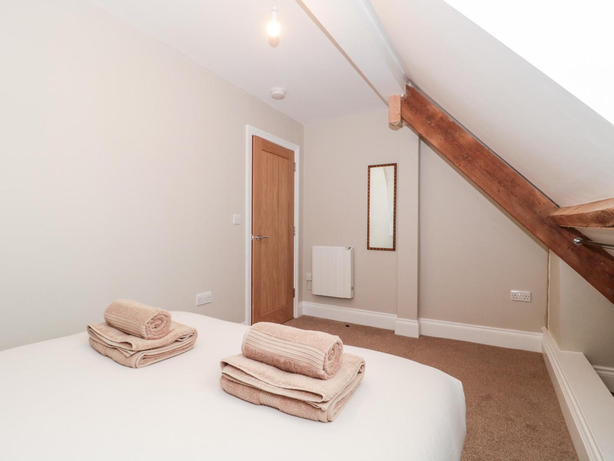 Purbeck Hotel Apartments - Flat 6 スワネージ エクステリア 写真